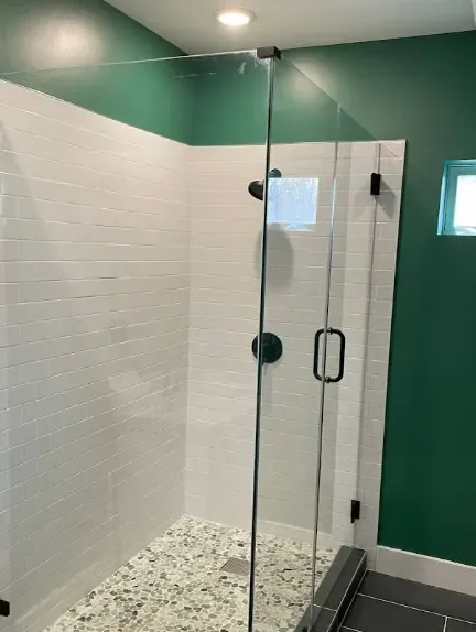 Custom tempered glass fabrication in Pottstown, PA